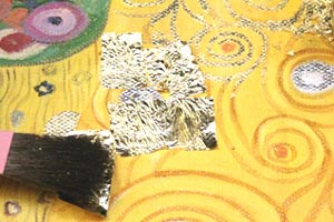 Gustav Klimt Gemaelde Vergoldung mit Pinsel